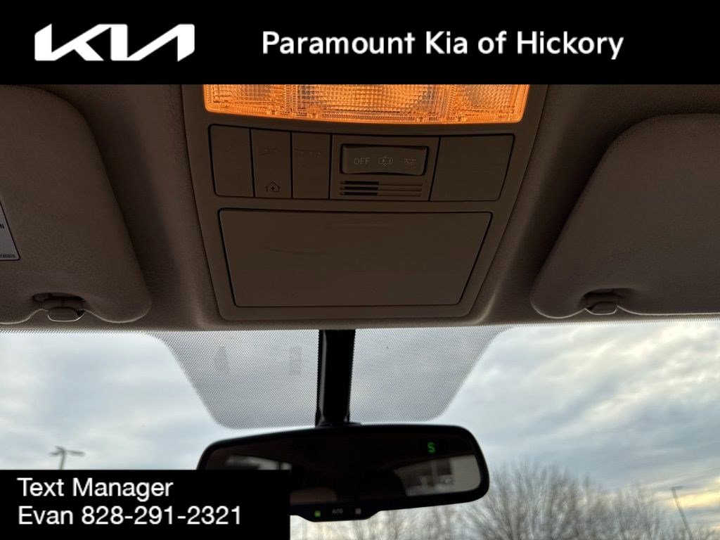 Used 2013 Toyota Venza LE image 27