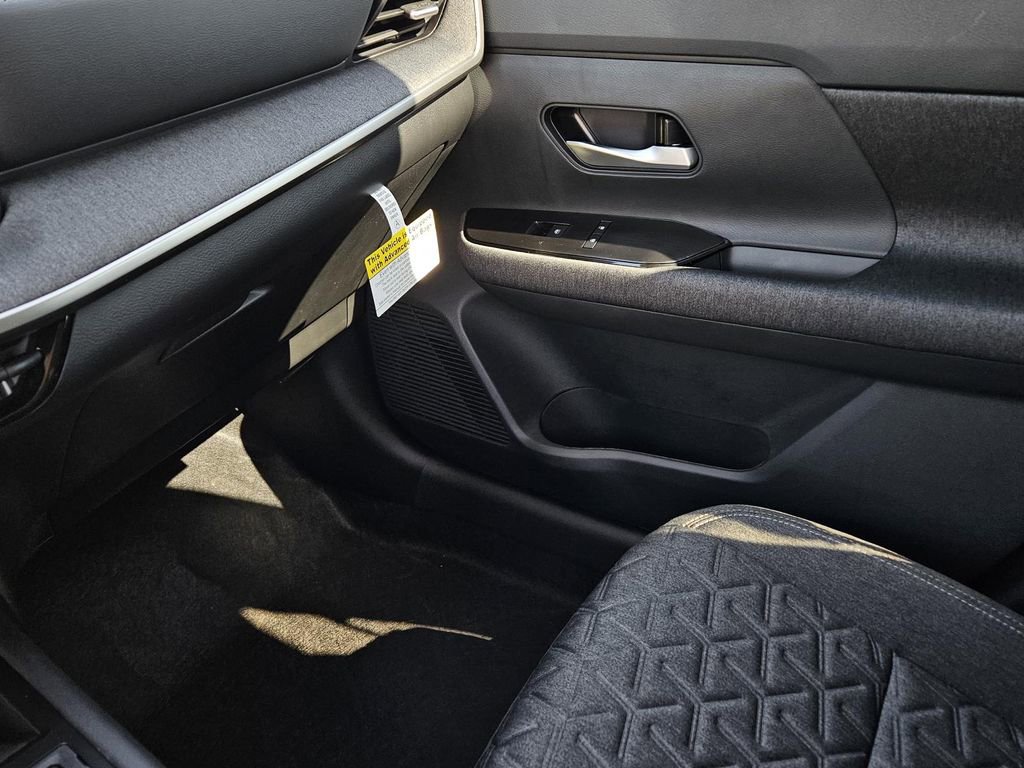 New 2026 Nissan Kicks SV image 22