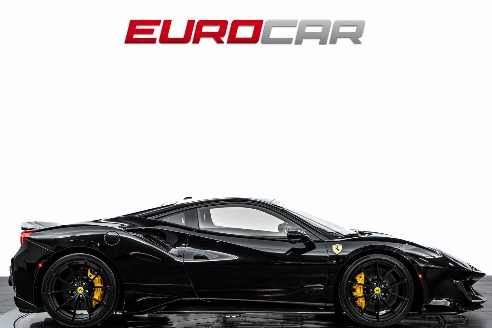 Used 2019 Ferrari 488 Pista Coupe image 6