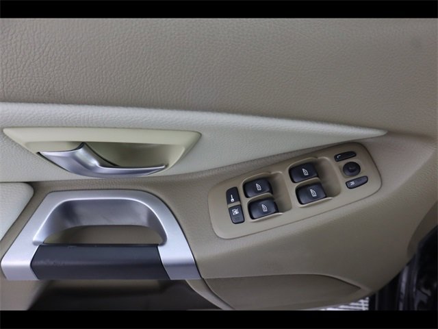 Used 2013 Volvo XC90 3.2 image 21