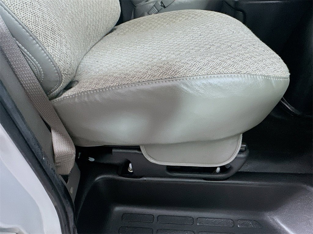 Used 2023 GMC Savana 2500 w/ Driver Convenience Package image 23