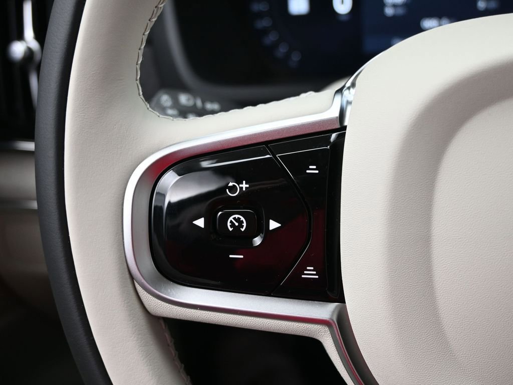 New 2026 Volvo XC90 T8 Ultra image 11