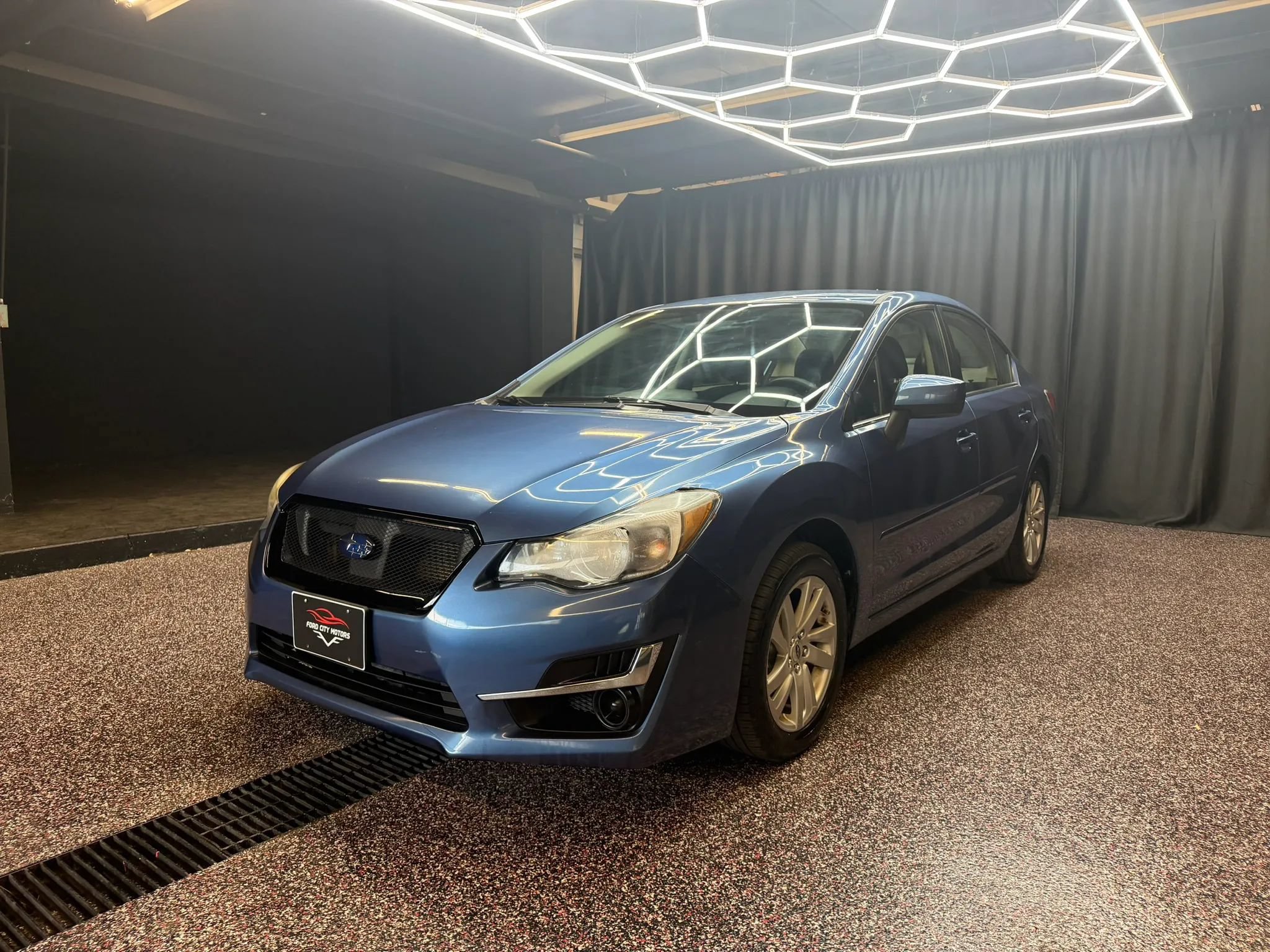 Used 2015 Subaru Impreza 2.0i Premium AWD/4WD image 3