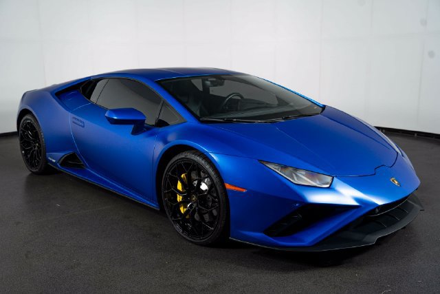 Used 2022 Lamborghini Huracan EVO RWD image 1