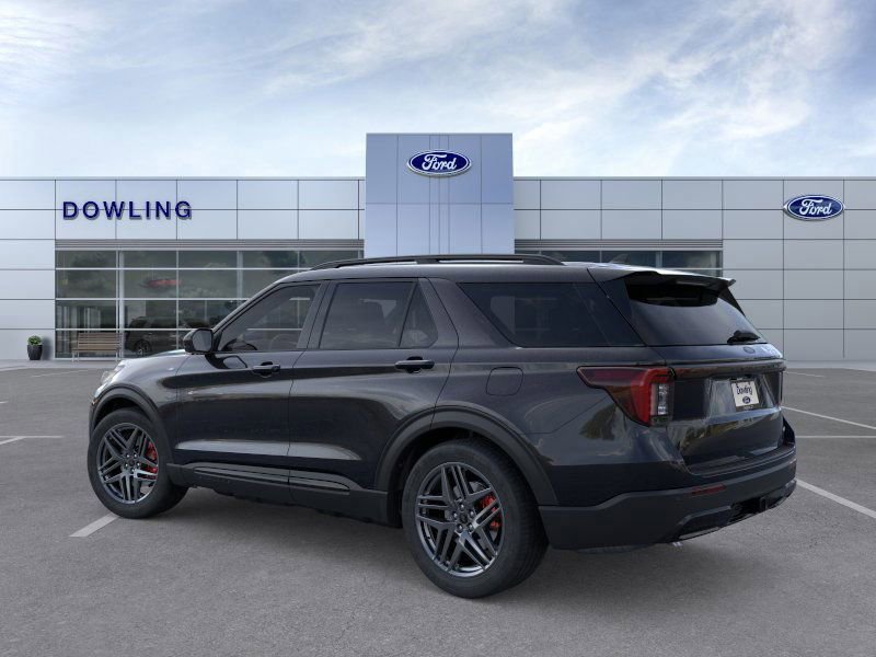New 2026 Ford Explorer ST-Line w/ ST-Line Street Pack image 4