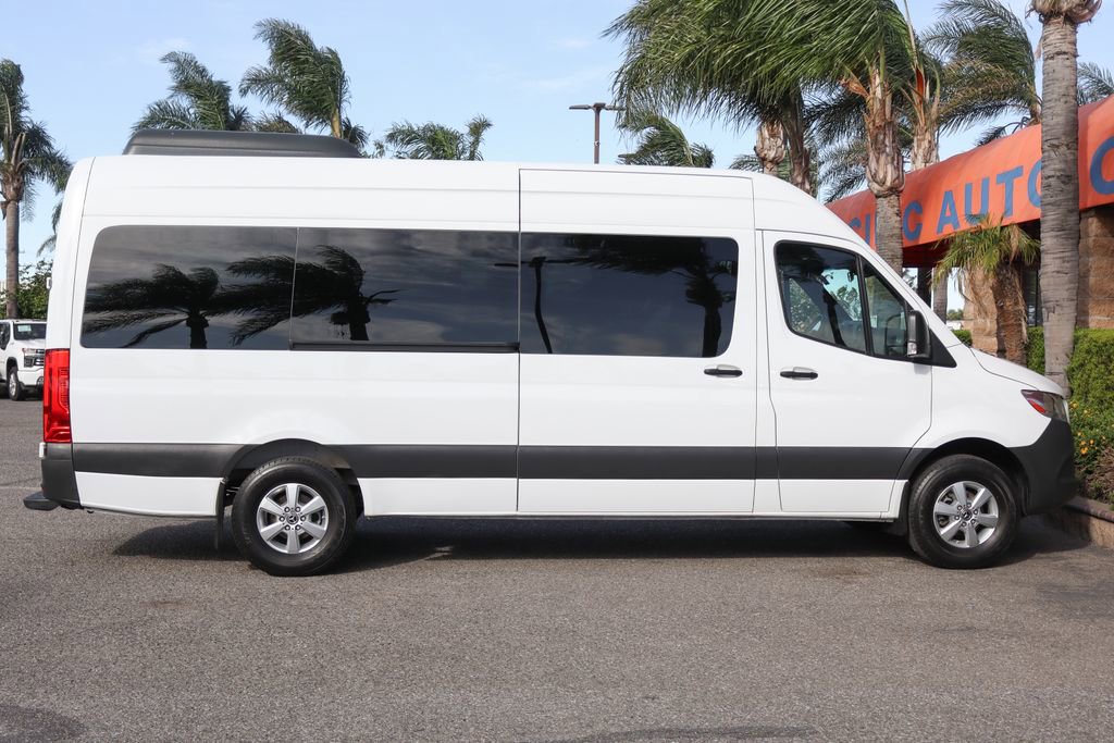 Used 2019 Mercedes-Benz Sprinter 2500 image 10