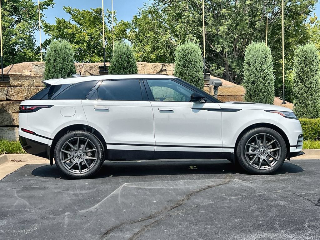 Certified 2023 Land Rover Range Rover Velar R-Dynamic S AWD/4WD image 6