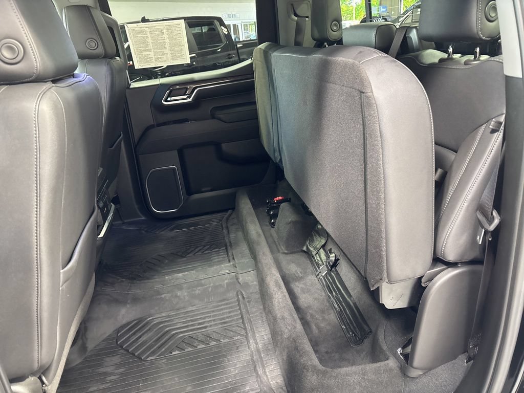 Used 2023 Chevrolet Silverado 1500 LTZ w/ LTZ Premium Package AWD/4WD image 44