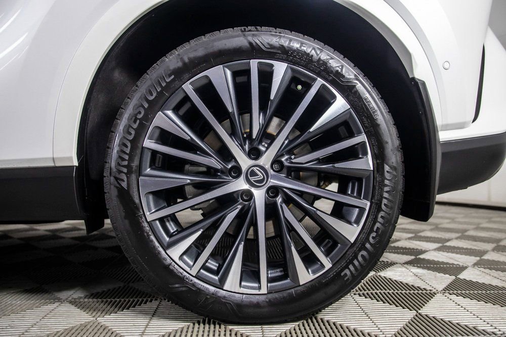 Used 2024 Lexus RX 350 image 45