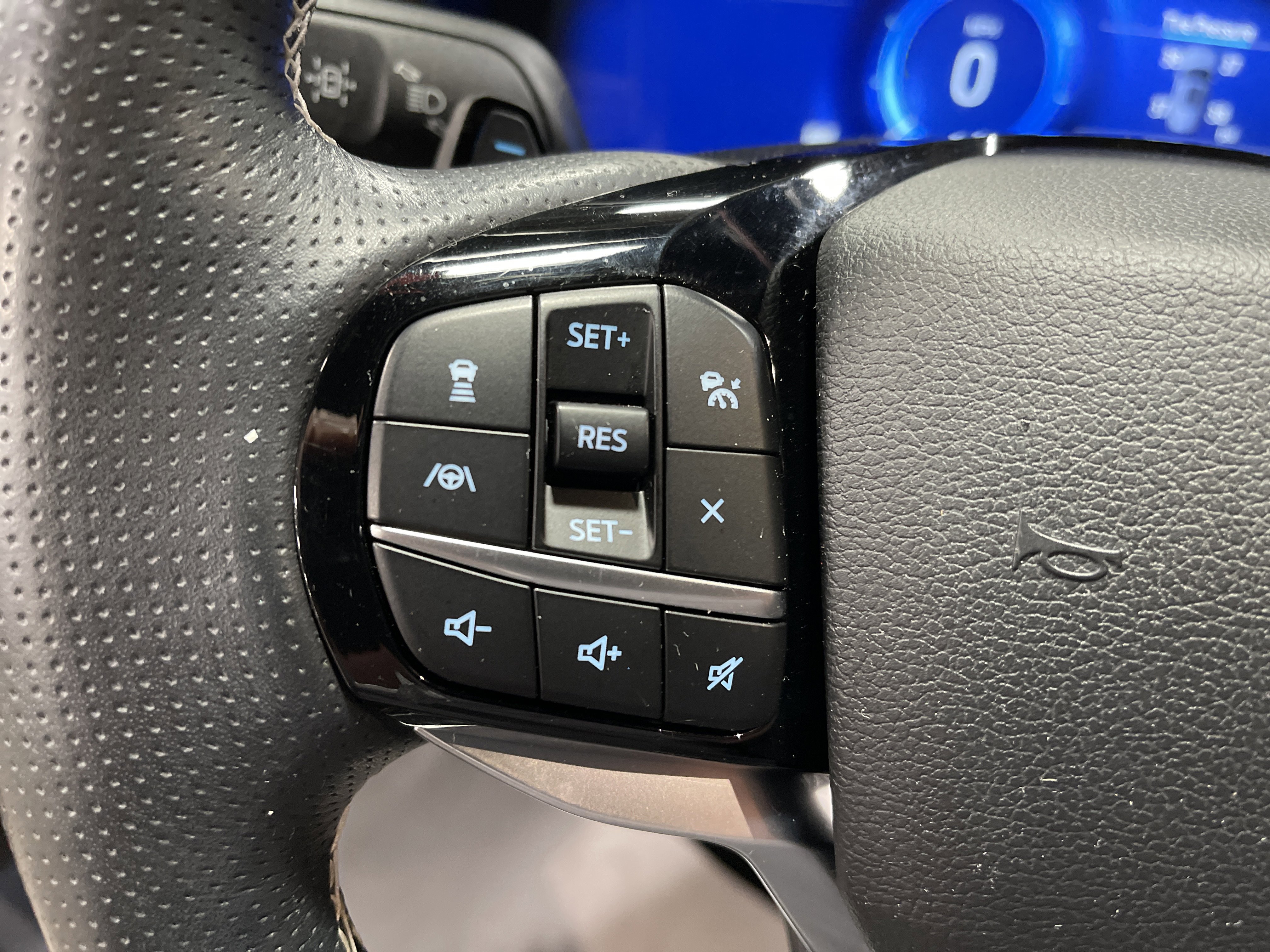 Used 2021 Ford Explorer ST w/ Equipment Group 401A image 21