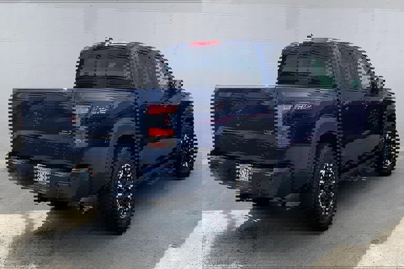 Used 2022 Nissan Frontier Pro-X image 22