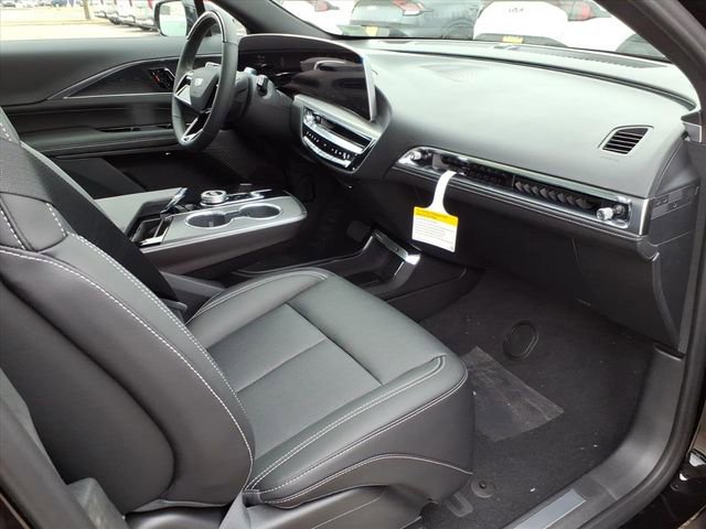 New 2026 Cadillac Lyriq Luxury w/ LPO, Floor Liner Package RWD image 23