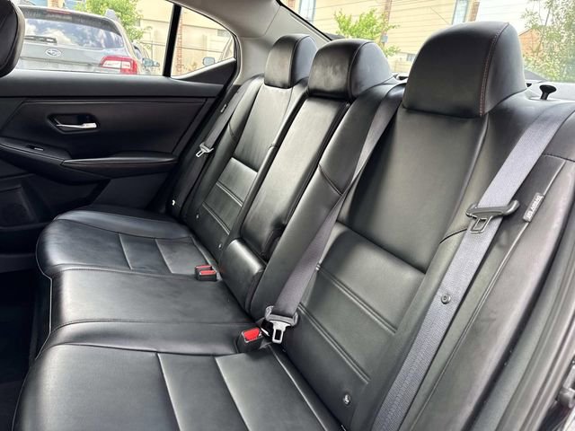 Used 2025 Nissan Sentra SR w/ SR Premium Package image 15