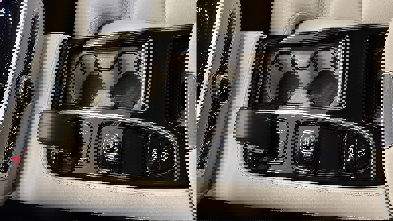 Certified 2024 Volvo S60 T8 Ultimate image 20