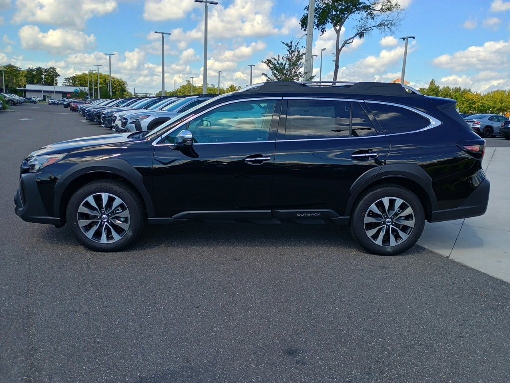 New 2025 Subaru Outback Touring XT image 3