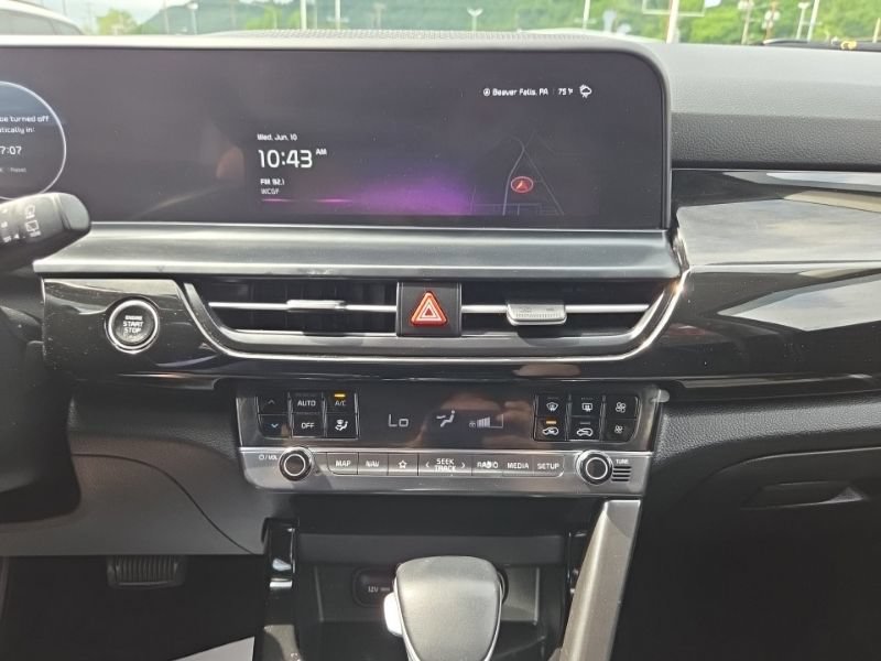 Used 2024 Kia Seltos S AWD/4WD image 31