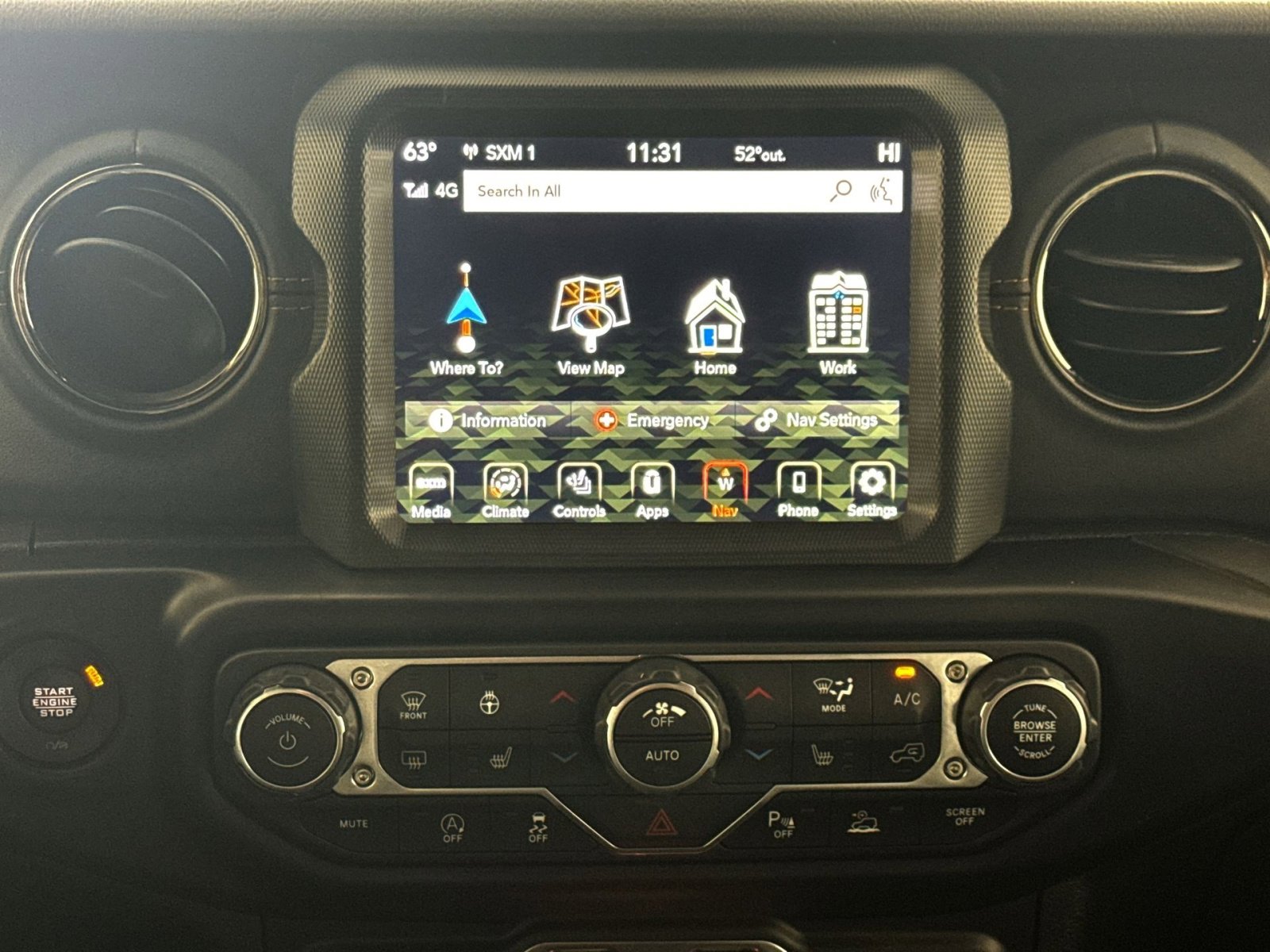 Used 2021 Jeep Wrangler Unlimited Sahara AWD/4WD image 20