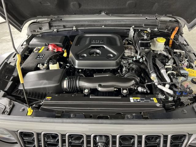 Used 2023 Jeep Wrangler Unlimited Rubicon 4xe AWD/4WD image 31