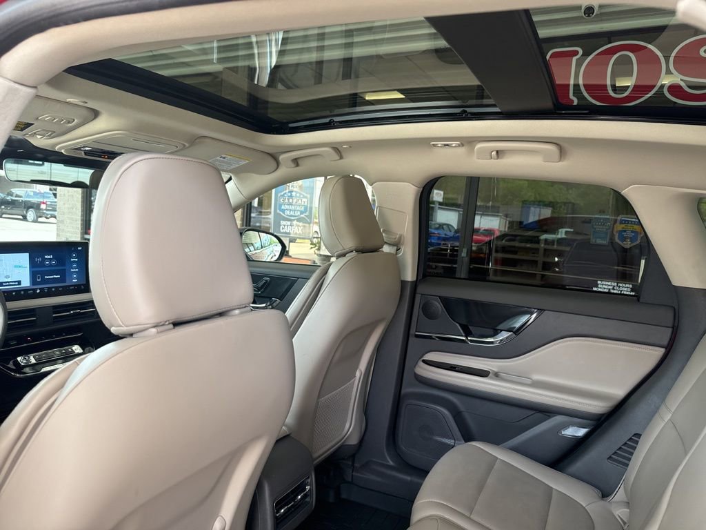 Used 2023 Lincoln Corsair FWD w/ Equipment Group 101A image 29