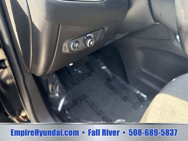 Used 2024 Chevrolet Equinox LT AWD/4WD image 23