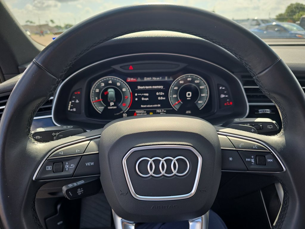Used 2021 Audi Q7 3.0T Premium AWD/4WD image 17