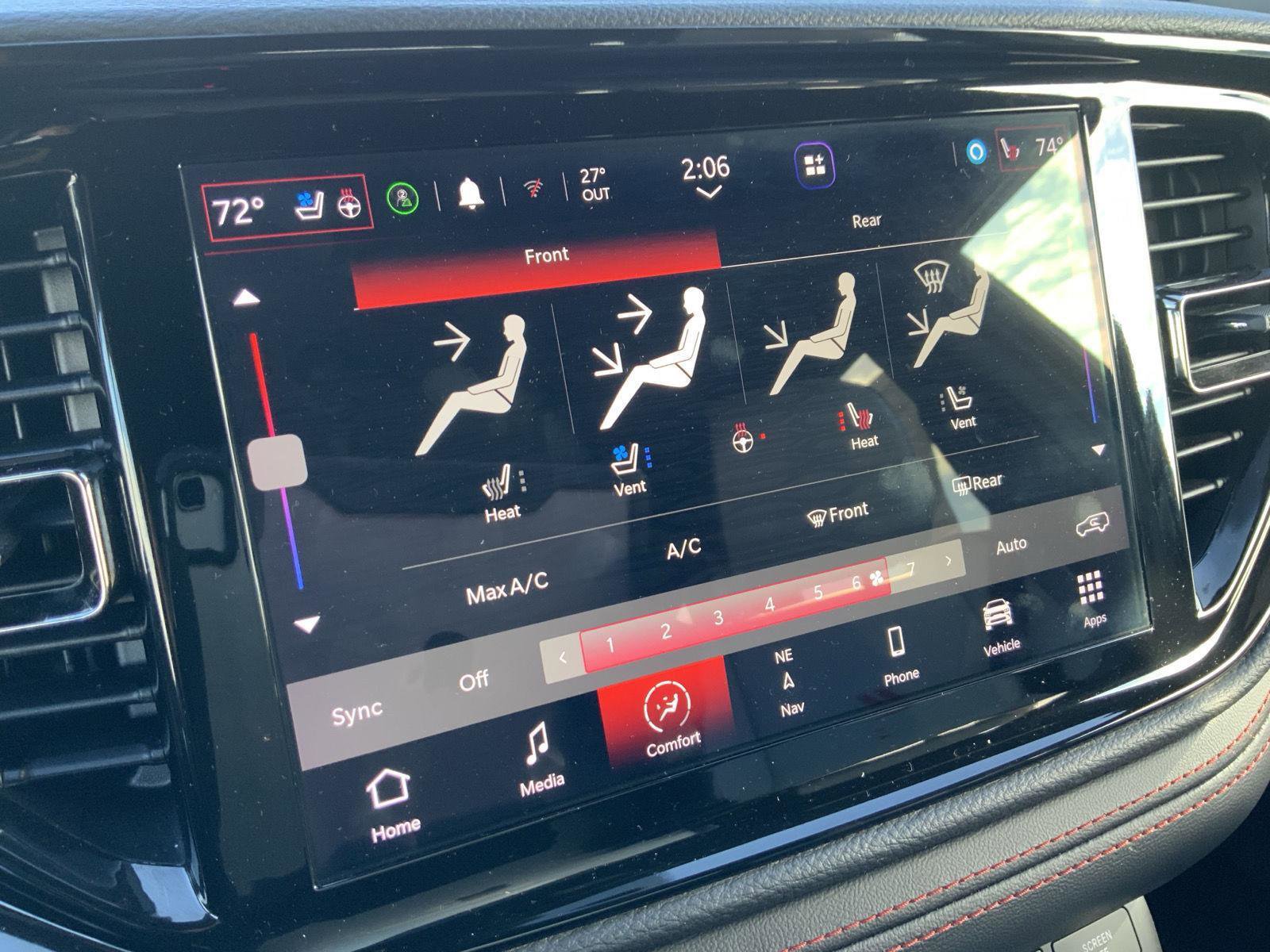 Used 2023 Dodge Durango GT image 39