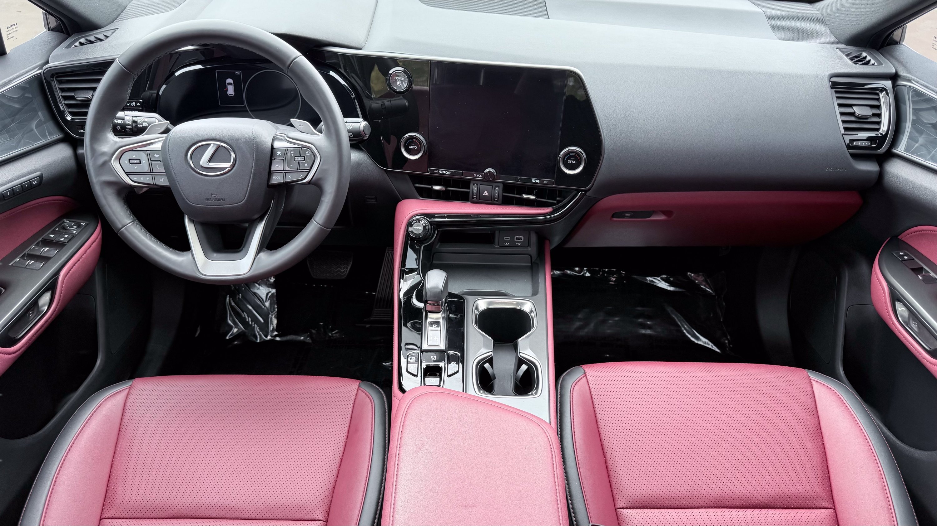 Used 2025 Lexus NX 350h AWD w/ Cold Area Package image 2