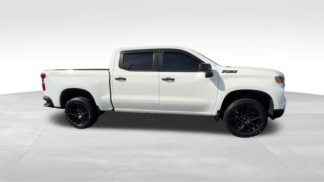 Used 2024 Chevrolet Silverado 1500 LT Trail Boss w/ Convenience Package II AWD/4WD image 8