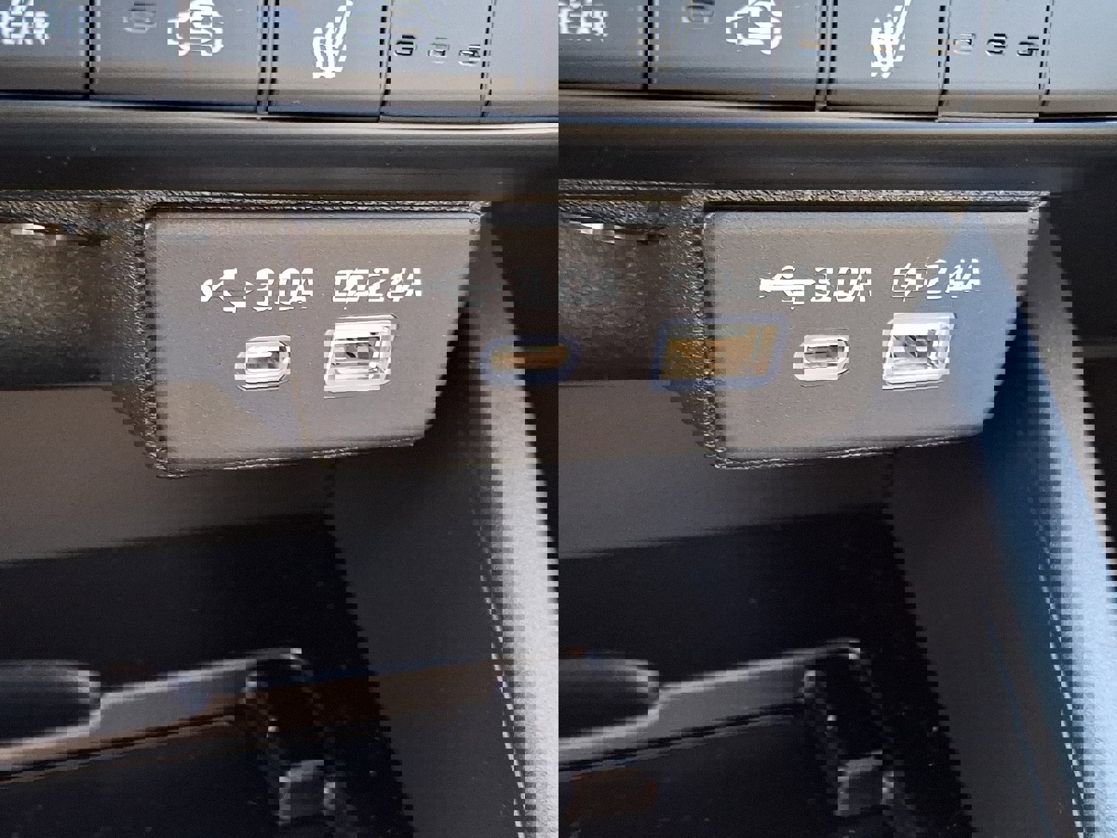 New 2026 Subaru Outback Limited image 18