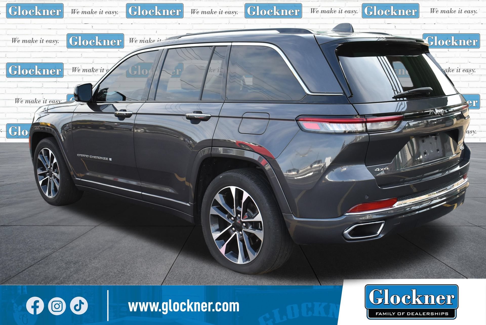 Used 2022 Jeep Grand Cherokee Overland AWD/4WD image 8