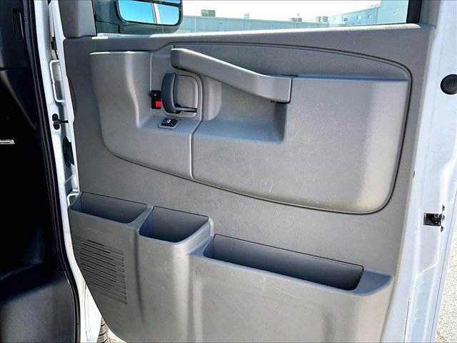 Used 2024 Chevrolet Express 3500 LS RWD image 11