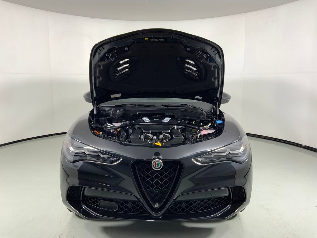 Used 2024 Alfa Romeo Stelvio Quadrifoglio w/ Active Assist Plus Package AWD/4WD image 6