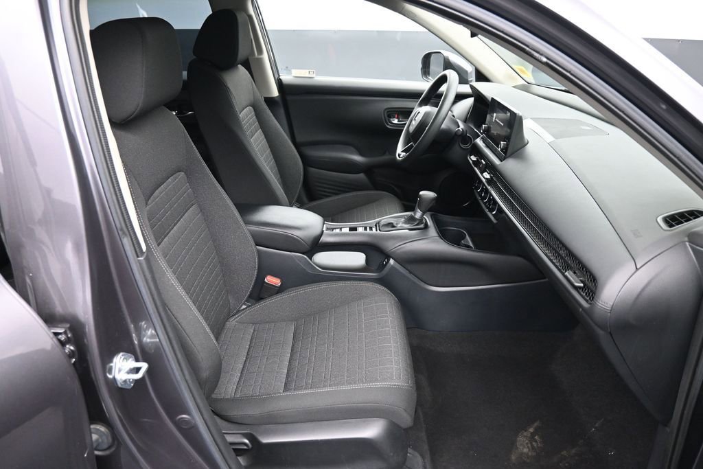 Certified 2024 Honda HR-V LX image 23