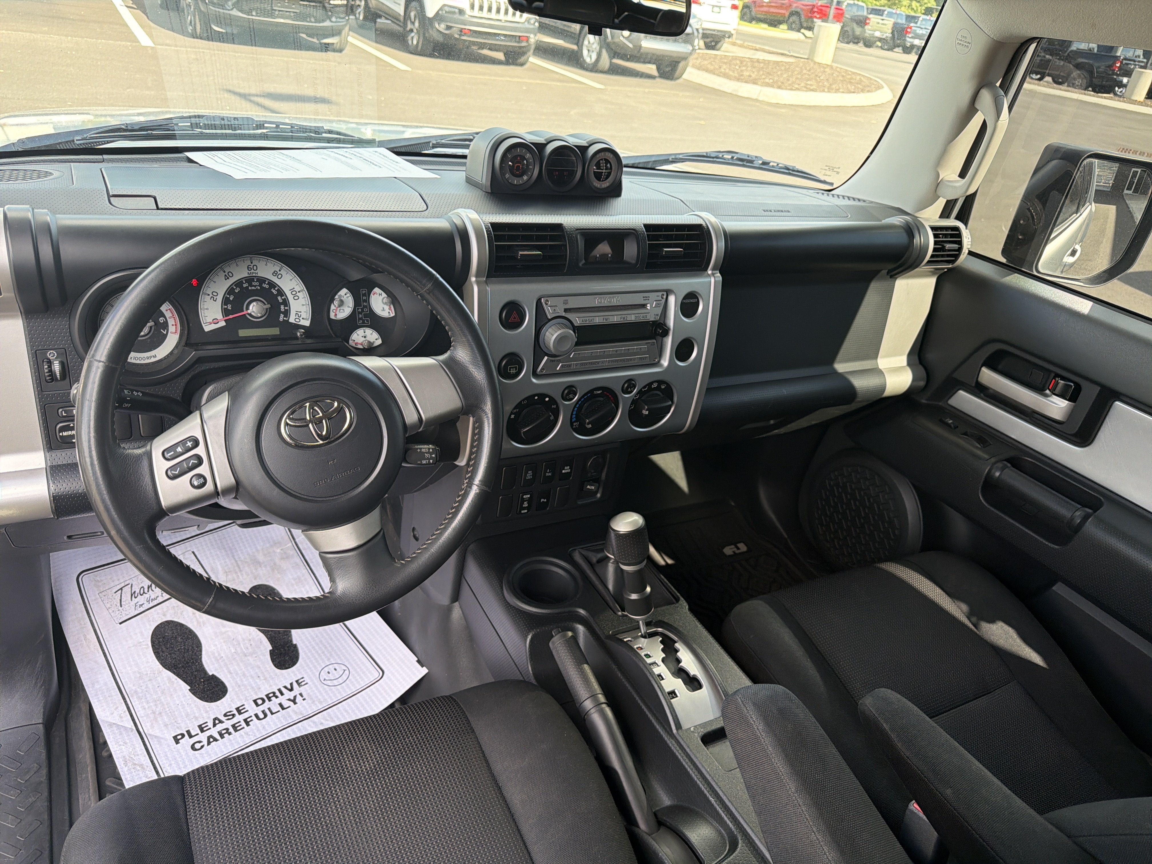 Used 2007 Toyota FJ Cruiser 4WD image 40