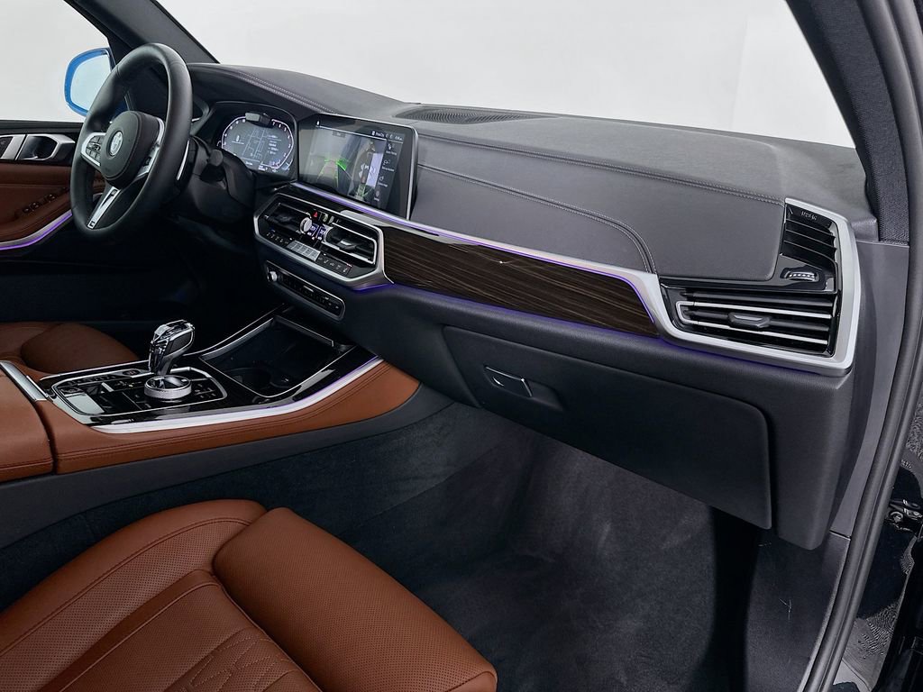 Used 2023 BMW X5 xDrive40i w/ Executive Package image 30