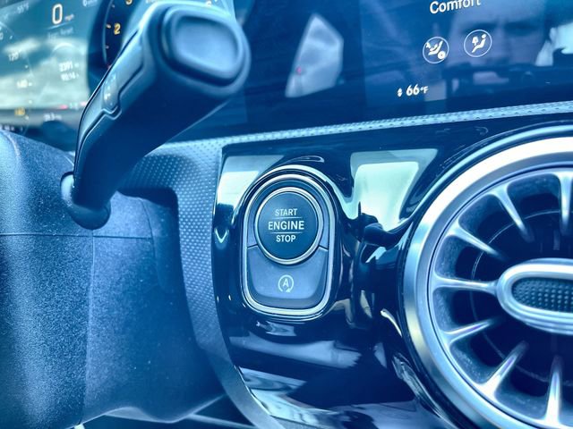 Used 2021 Mercedes-Benz A 220 4MATIC image 17