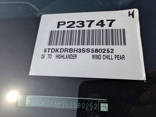 Used 2025 Toyota Highlander XSE image 40