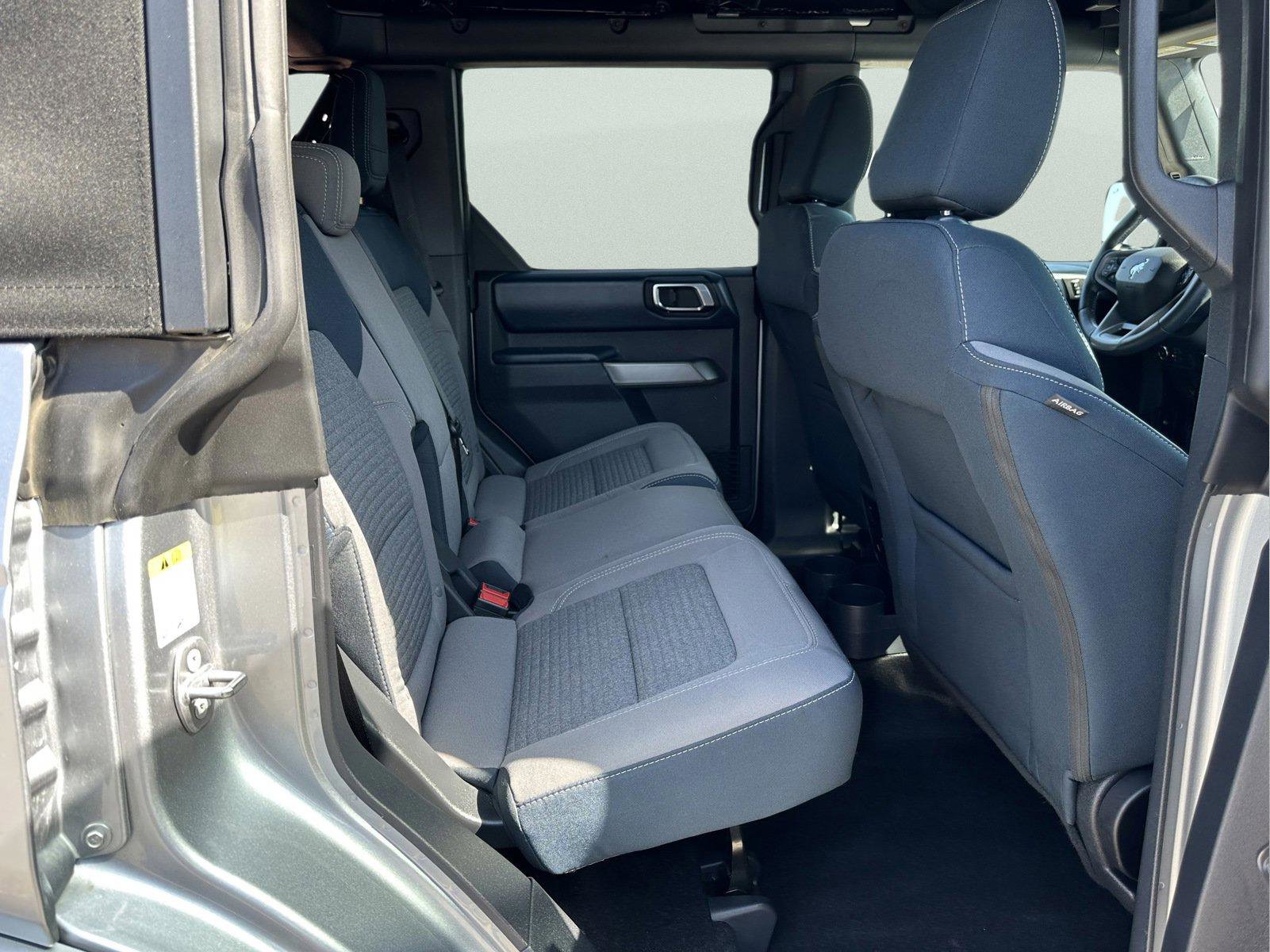 Used 2022 Ford Bronco Outer Banks image 10