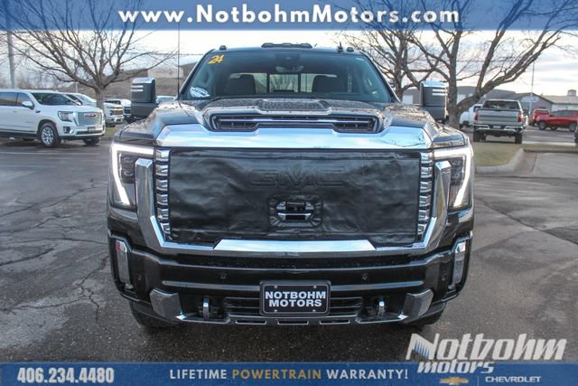 Used 2024 GMC Sierra 3500 Denali w/ Denali Reserve Package AWD/4WD image 4