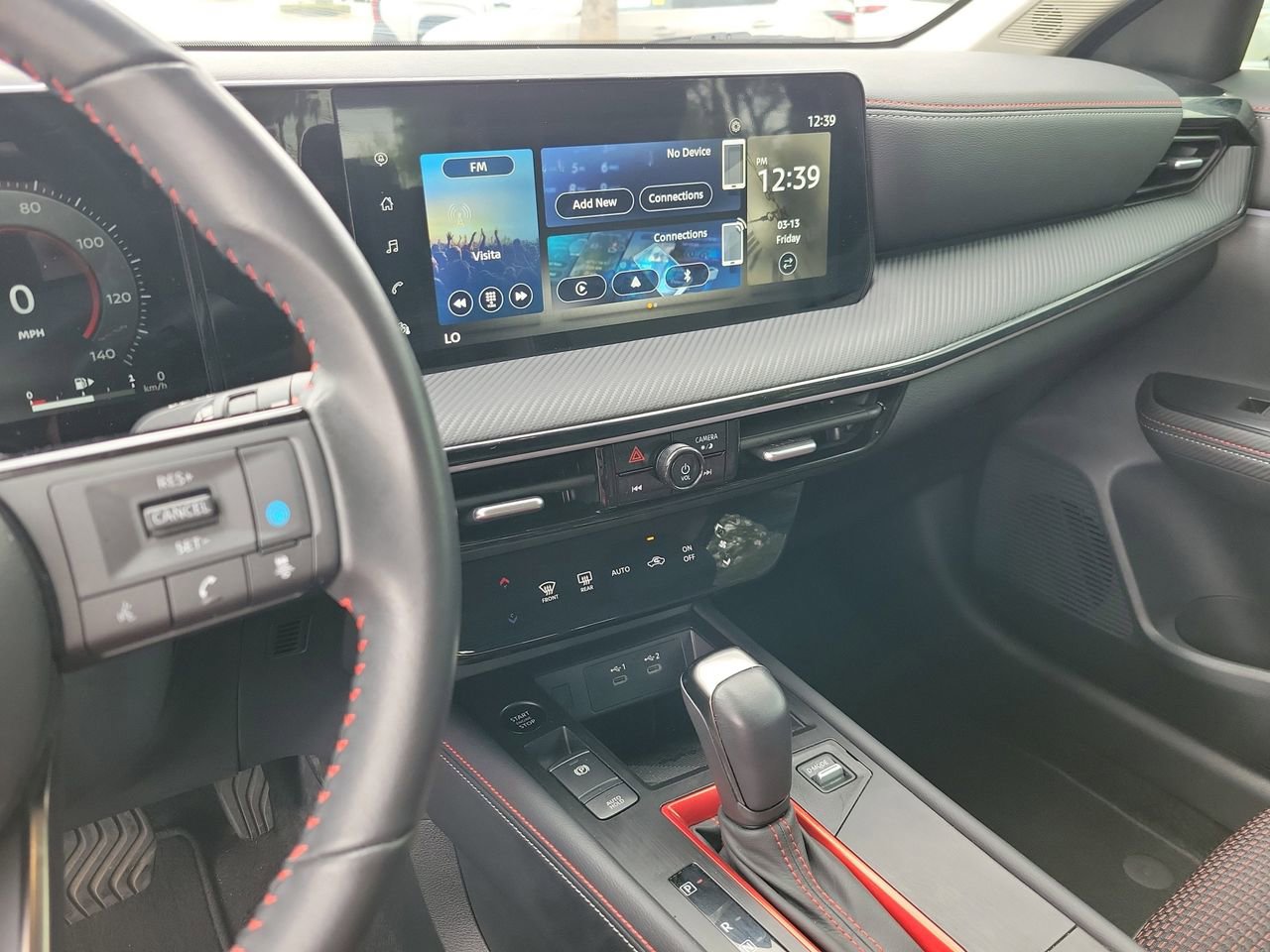 Used 2025 Nissan Kicks SR image 23