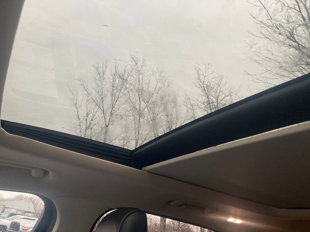 Used 2019 Ford Escape Titanium image 25