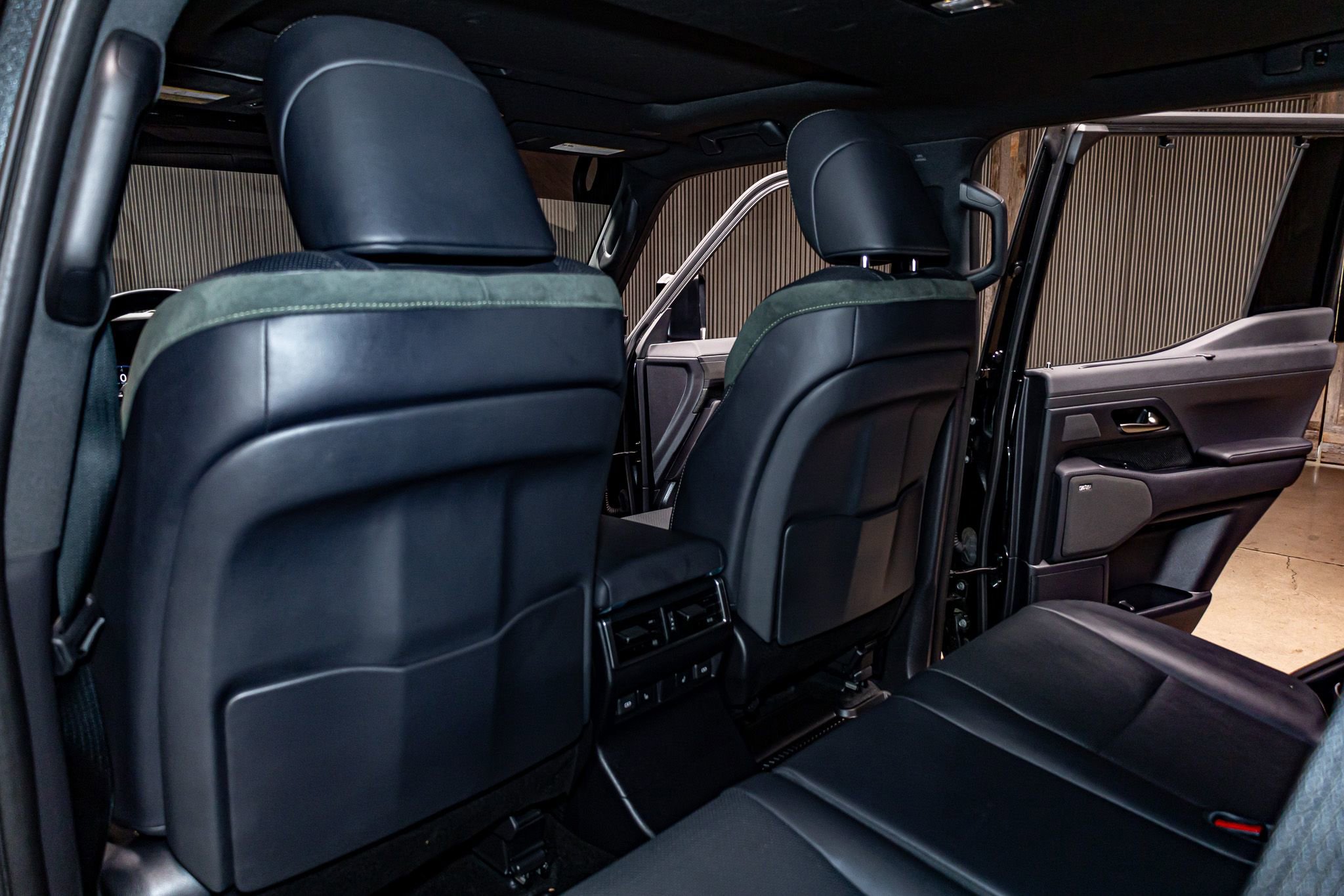 Used 2024 Lexus GX 550 image 20