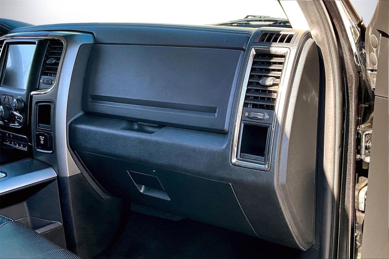 Certified 2015 RAM 1500 Sport w/ Convenience Group image 19