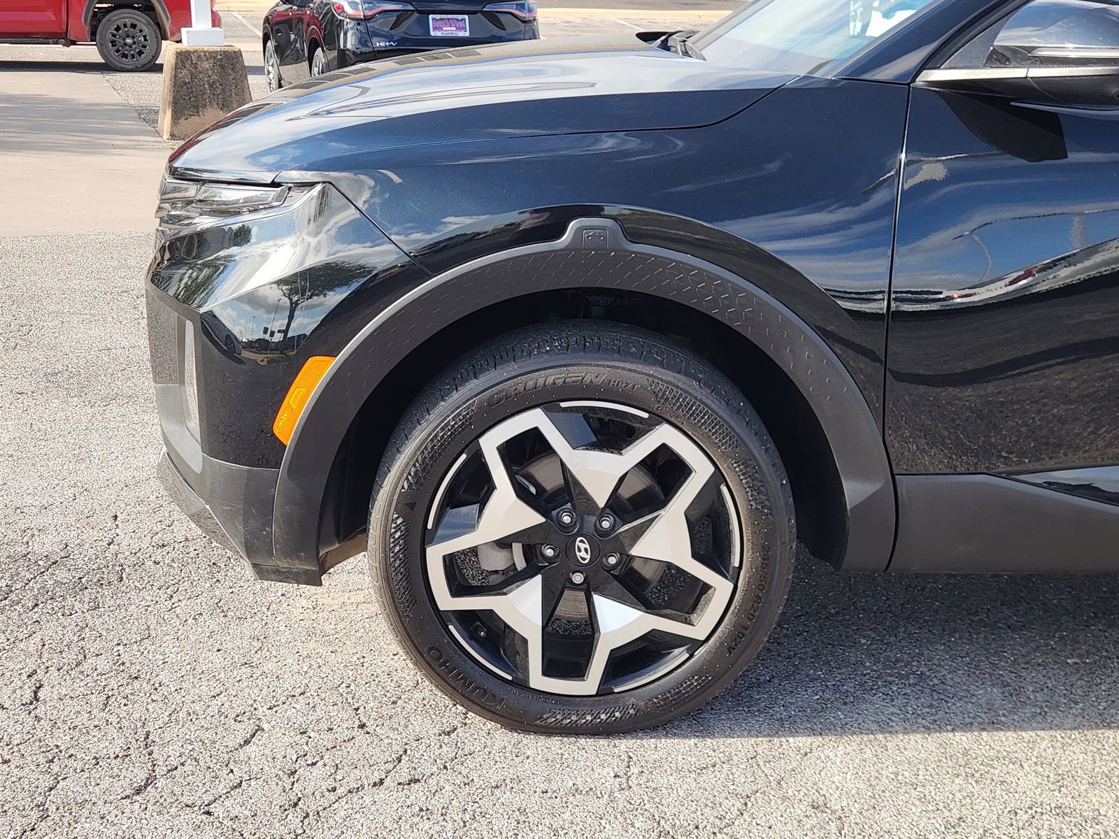 Used 2024 Hyundai Santa Cruz Limited image 9