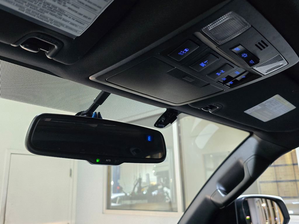 Used 2016 Toyota Tacoma TRD Off-Road image 17