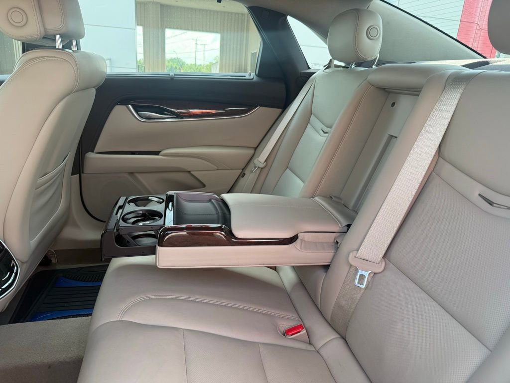 Used 2014 Cadillac XTS Premium w/ Driver Assist Package FWD image 13