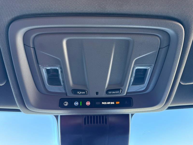 Used 2024 Chevrolet Silverado 2500 LT image 39