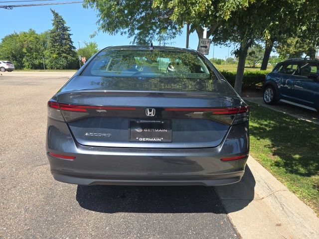 Used 2023 Honda Accord EX image 7