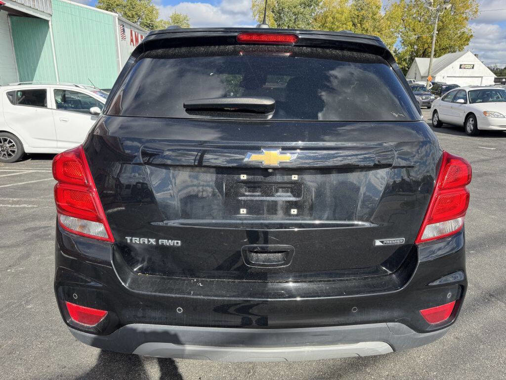 Used 2017 Chevrolet Trax Premier w/ Driver Confidence II Package image 4