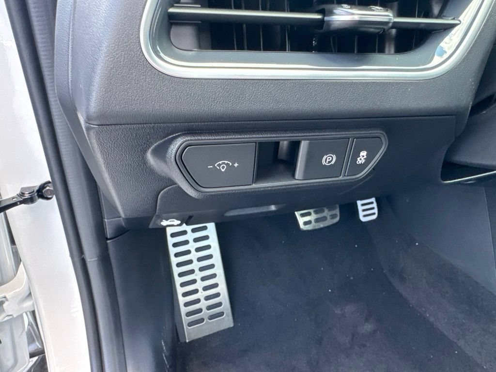 New 2026 Kia K4 GT-Line Turbo FWD image 11